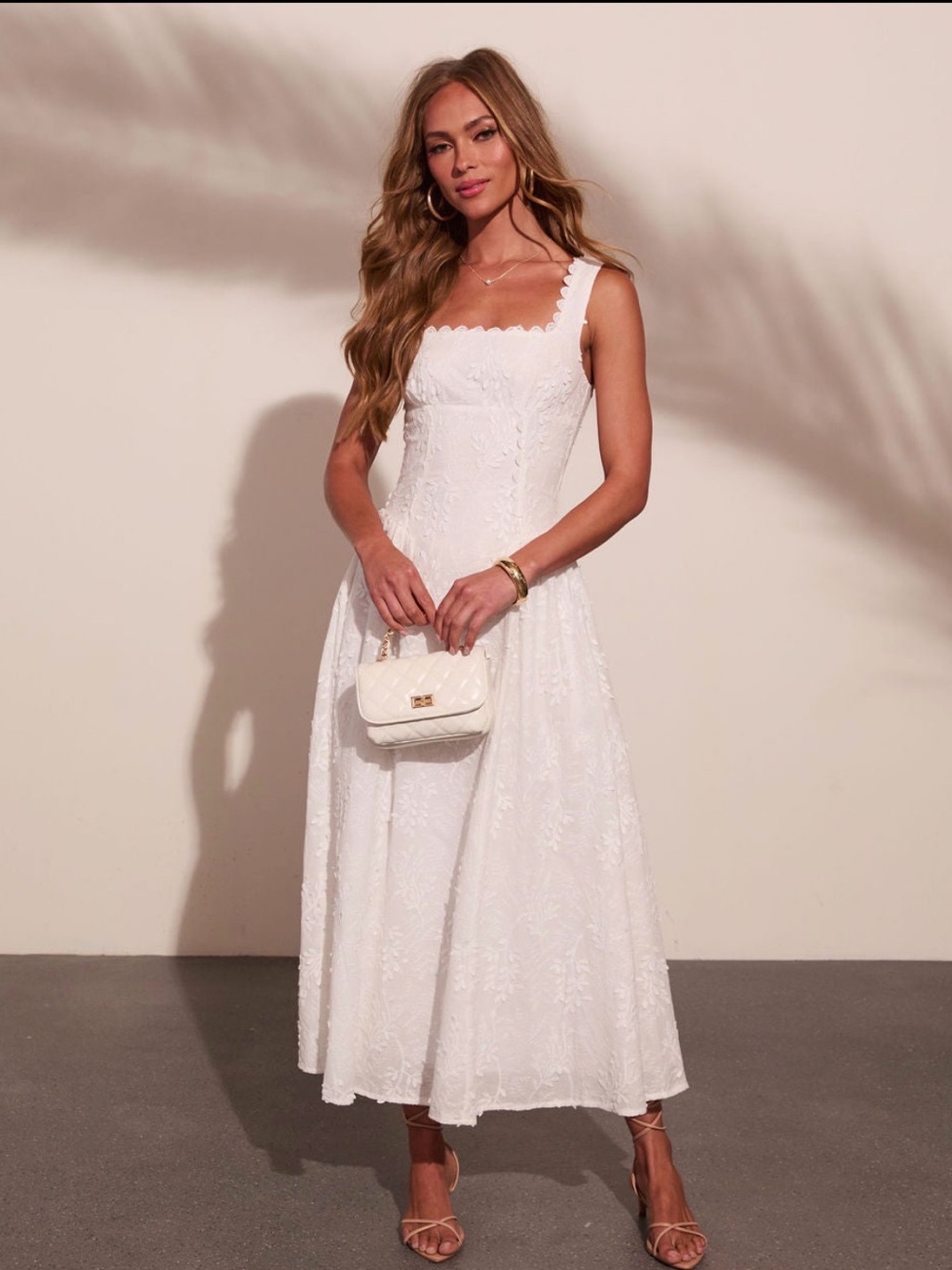 DARLING BLOOM EMBROIDERED FLORAL MAXI🤍🤍🤍